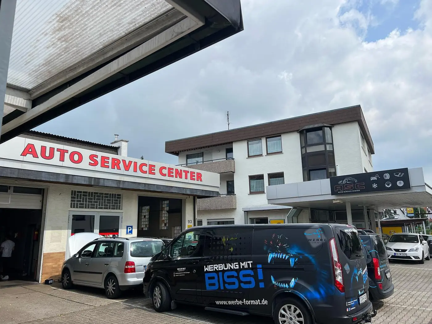 Auto Service Center – Transporter