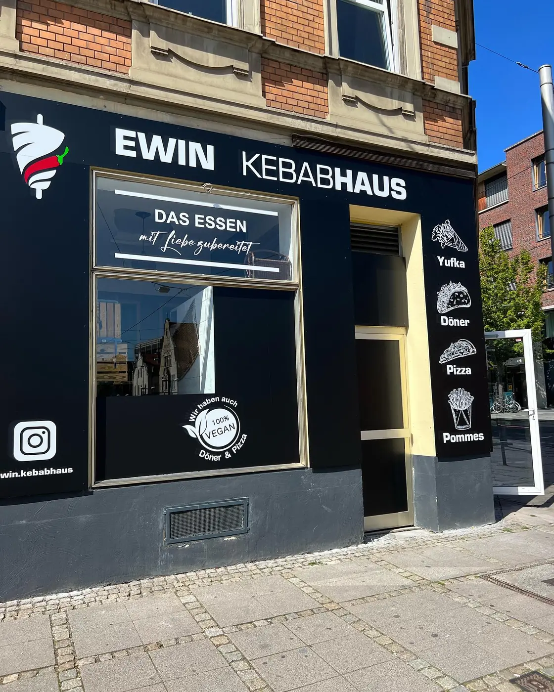 Ewin Kebabhaus – Fassadenbeschriftung