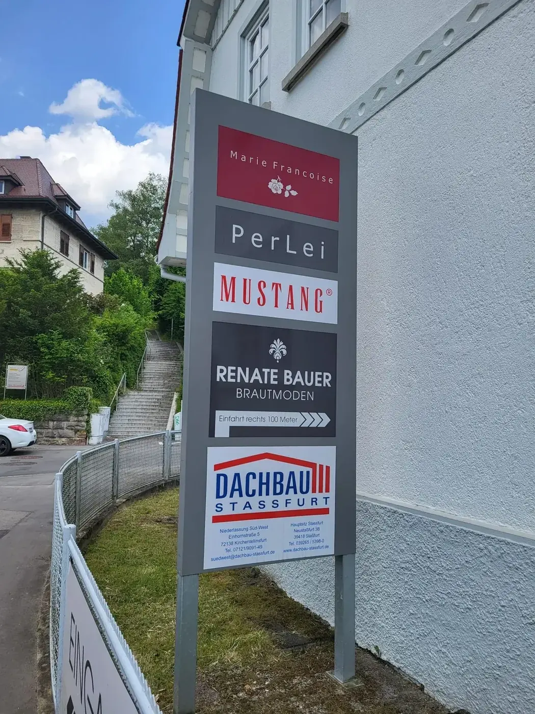 Pylon – Pylon-Montage