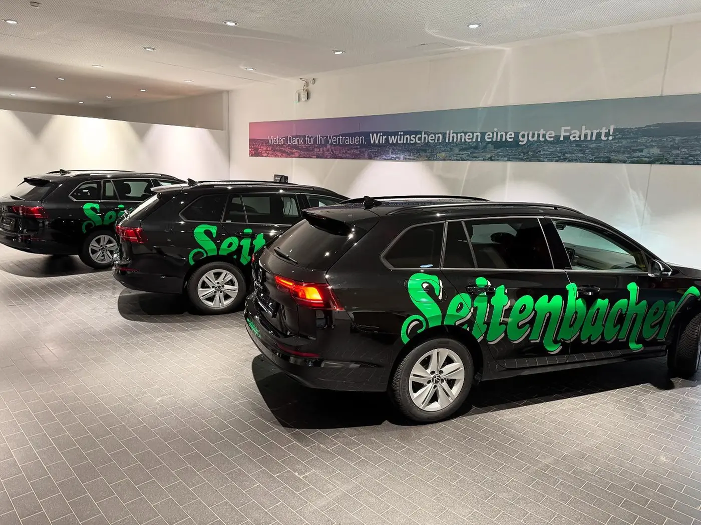 Seitenbacher – Showroom Flotte